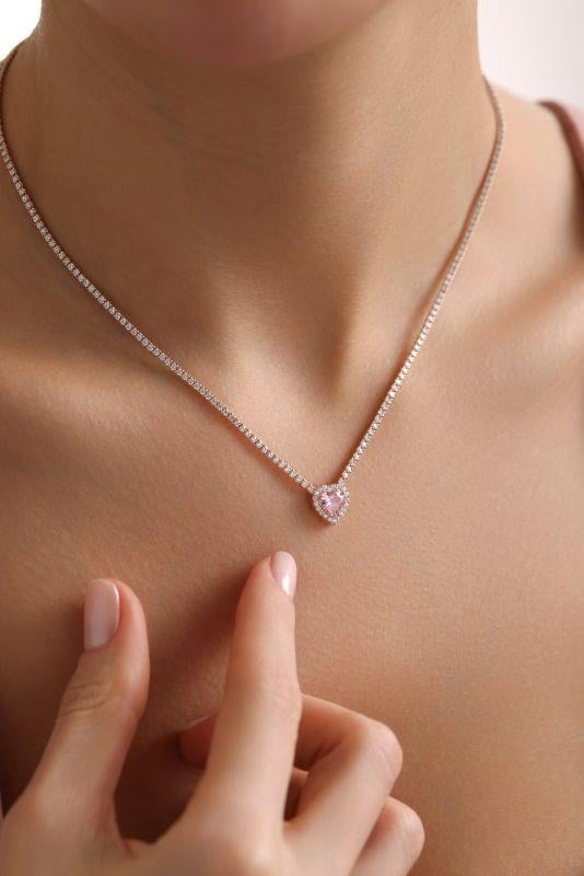 Pinky Heart’s Whisper Necklace