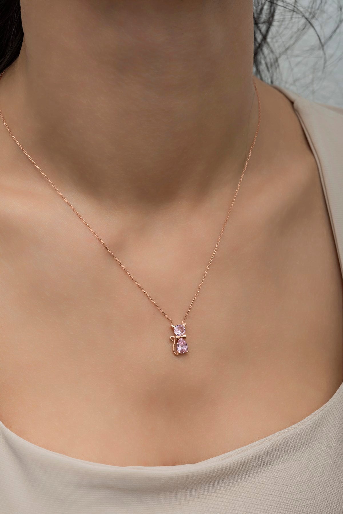 Pink Morganite stone cat necklace