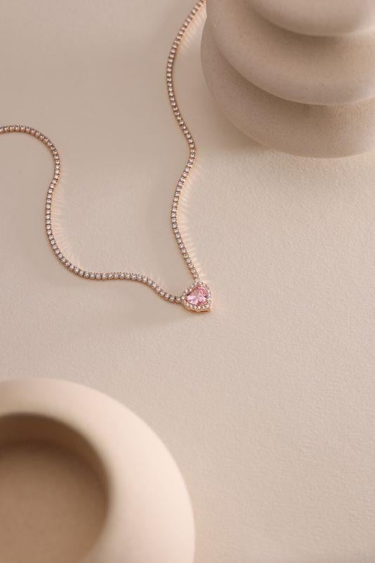Pinky Heart’s Whisper Necklace