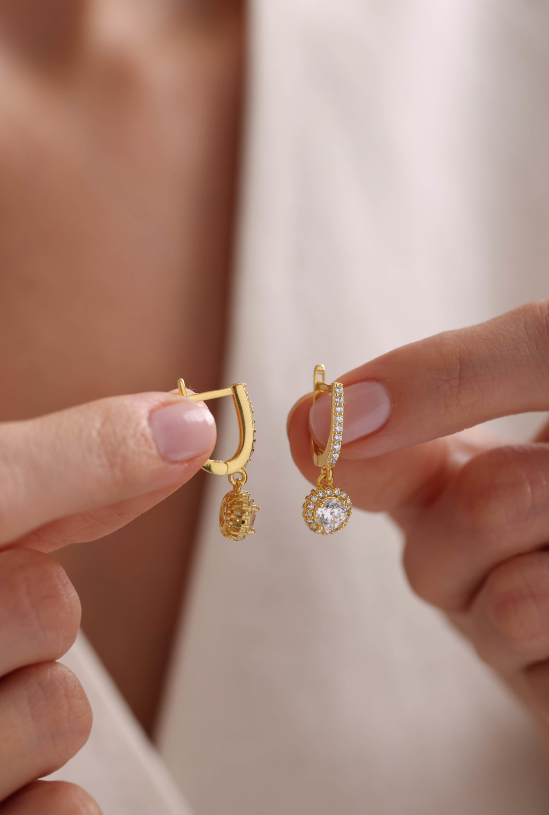 Lily of light Golden Earrings